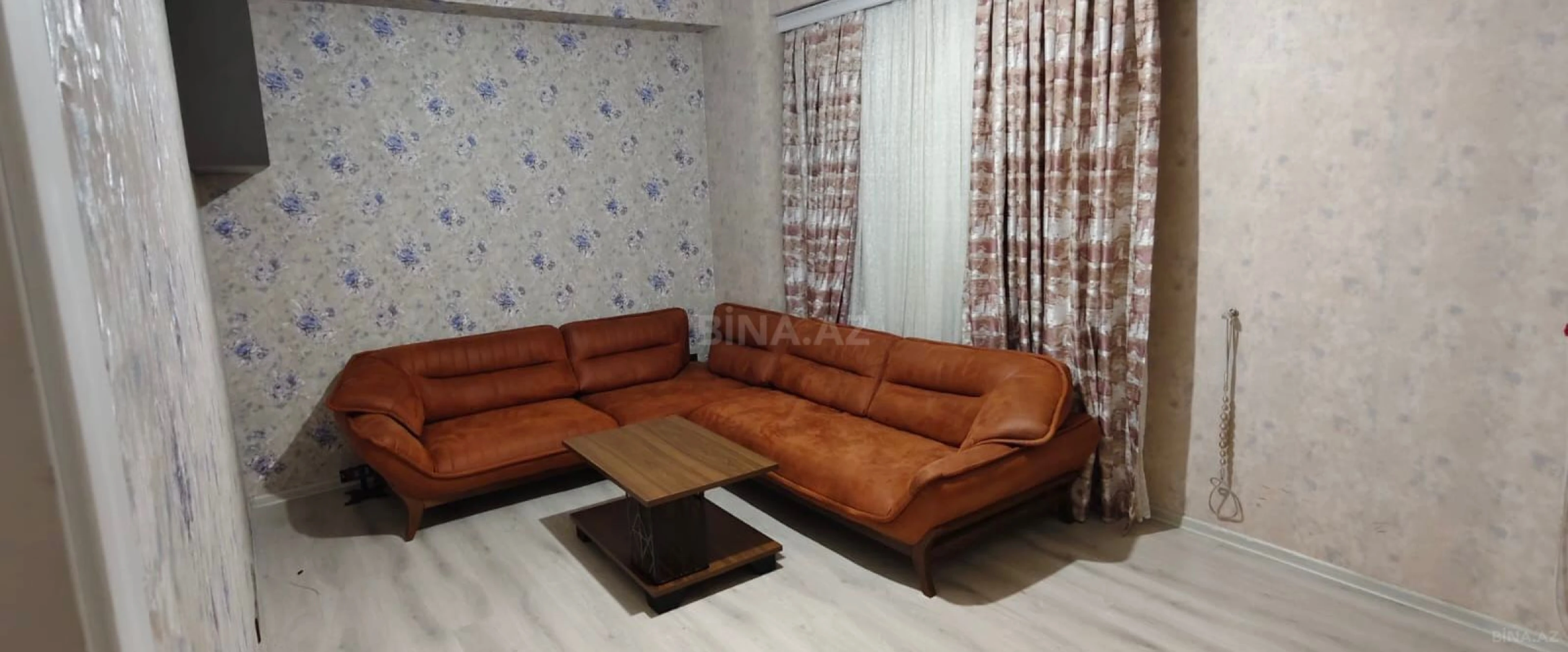 Kirayə verilir 2 otaqlı mənzil 60 m²