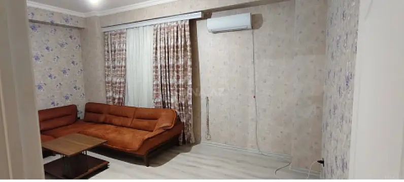 Kirayə verilir 2 otaqlı mənzil 60 m²