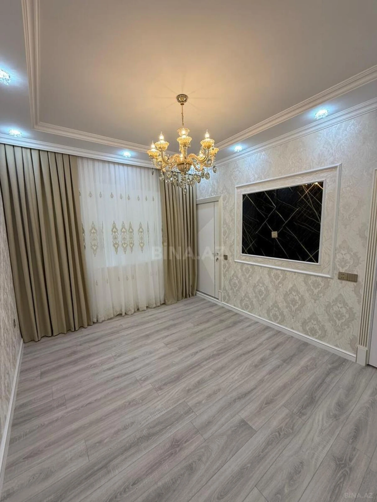 Satılır 3 otaqlı mənzil 75 m²