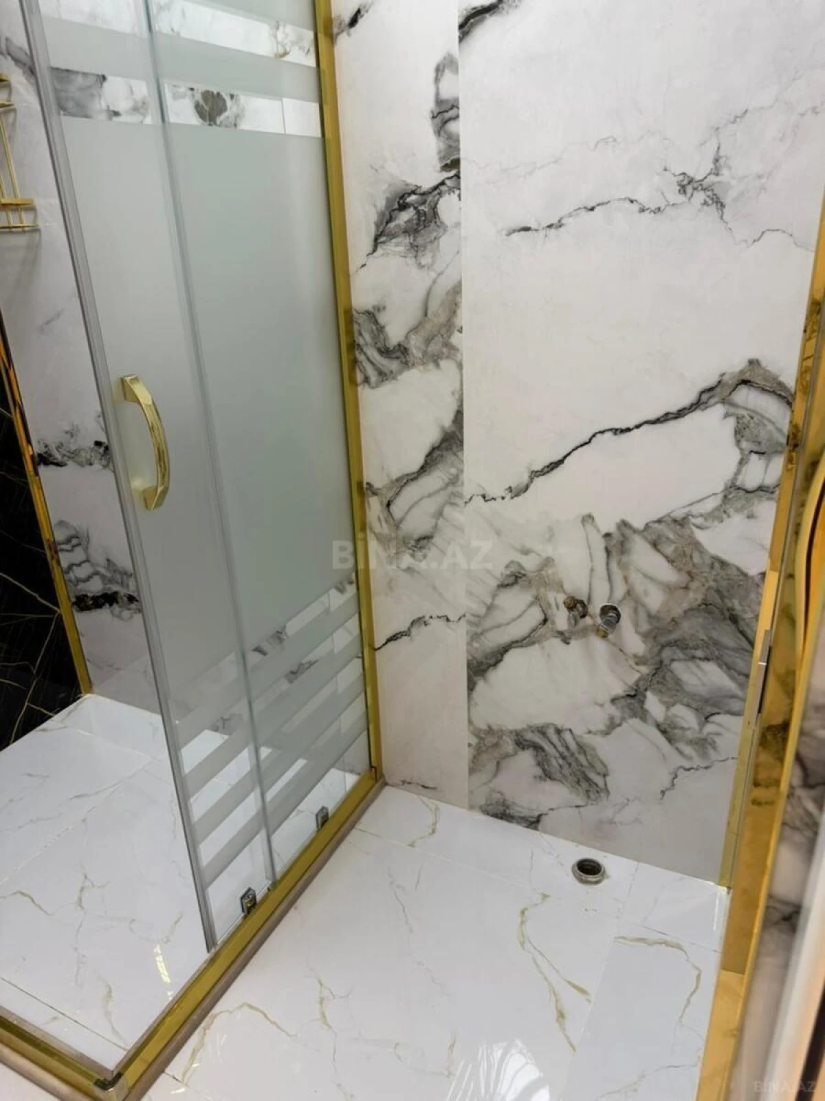 Satılır 3 otaqlı mənzil 75 m²