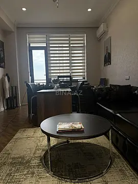 Kirayə verilir 5 otaqlı ofis 220 m²
