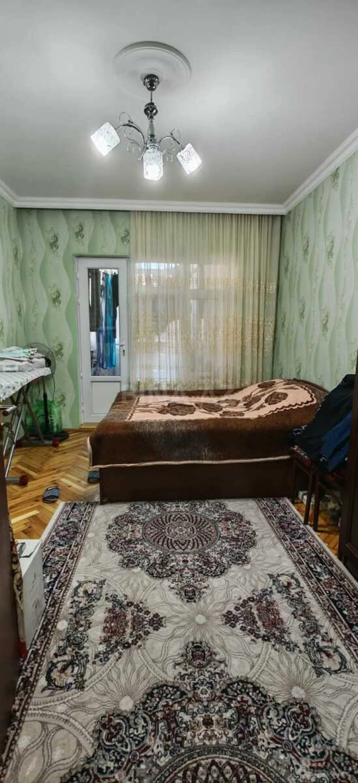 Satılır 2 otaqlı mənzil 60 m²