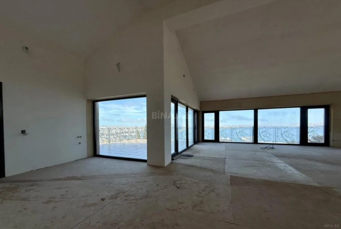 Satılır obyekt 800 m²