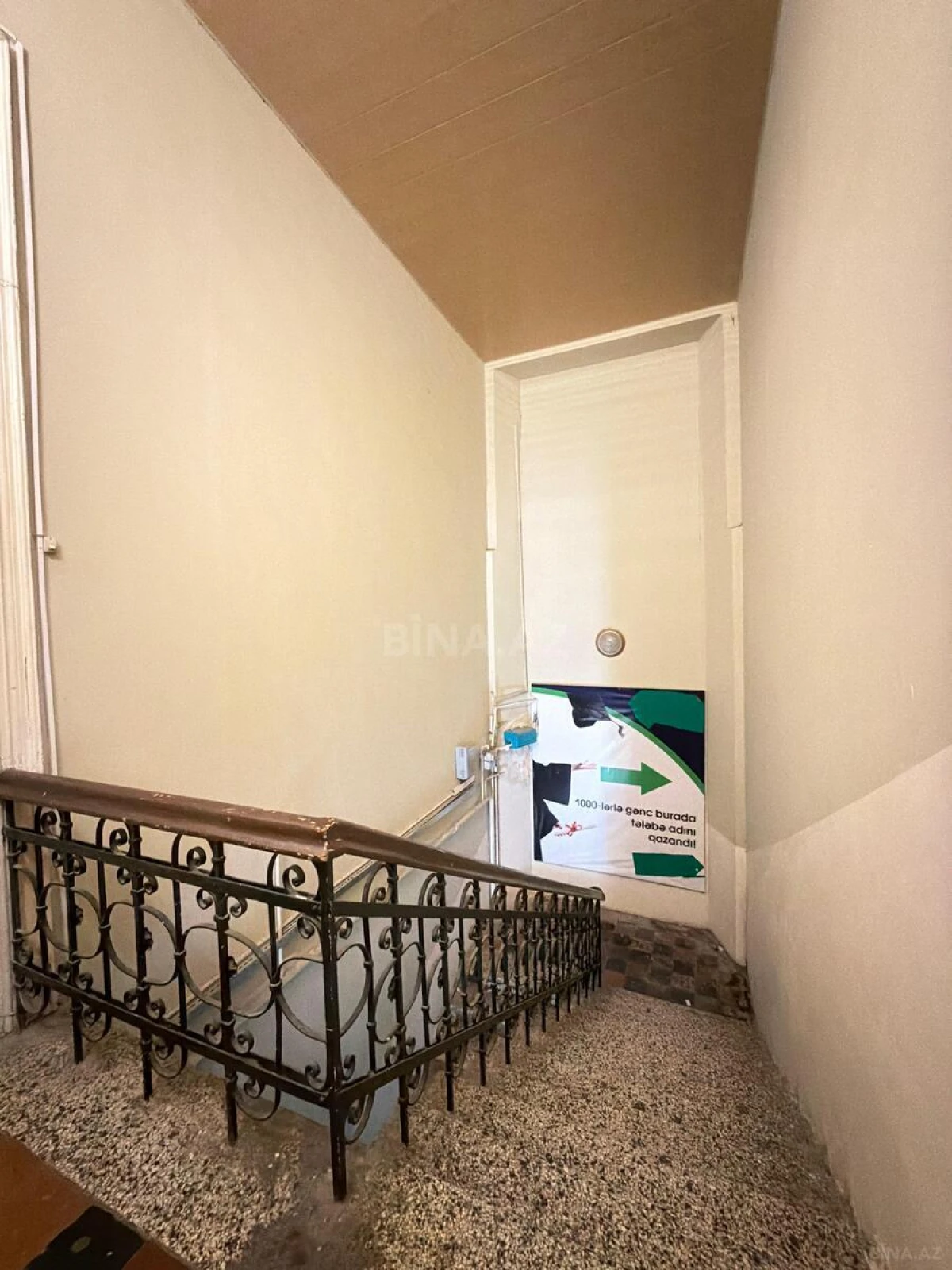 Kirayə verilir 2 otaqlı ofis 30 m²