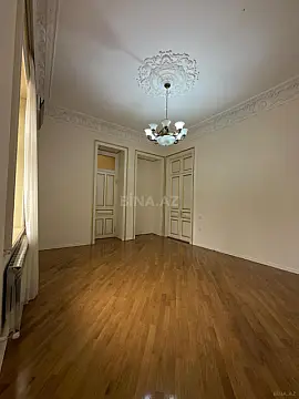 Kirayə verilir 2 otaqlı ofis 30 m²