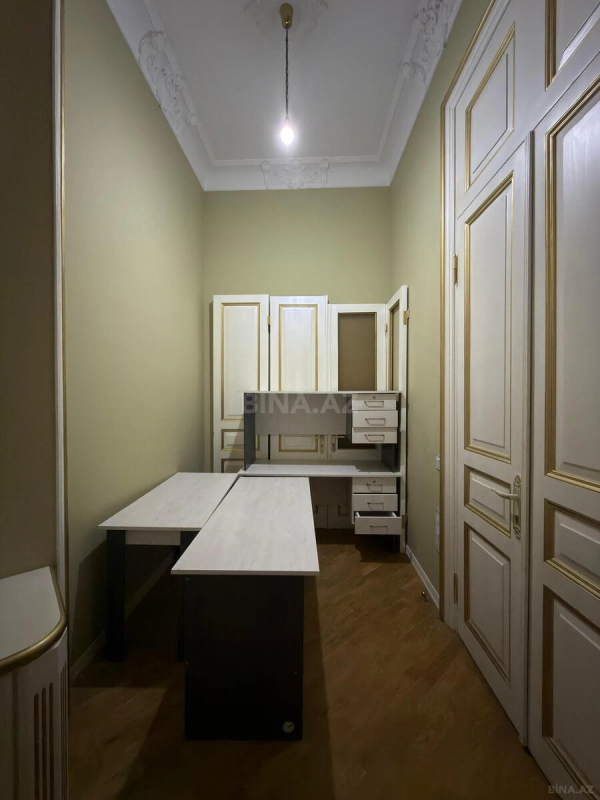 Kirayə verilir 2 otaqlı ofis 30 m²