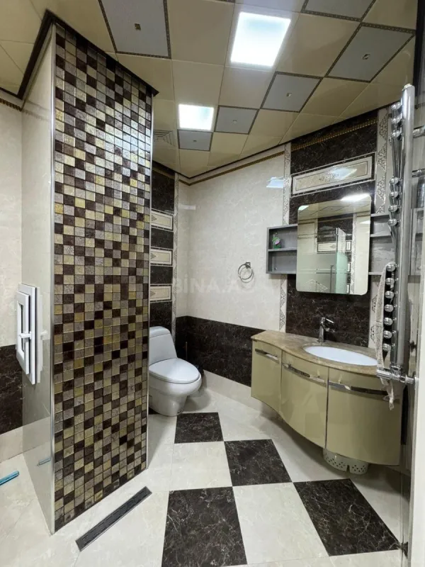 Satılır 3 otaqlı mənzil 140 m²