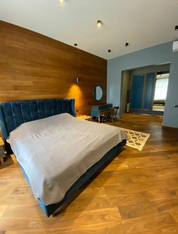 Kirayə verilir 2 otaqlı mənzil 85 m²