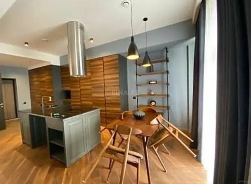 Kirayə verilir 2 otaqlı mənzil 85 m²