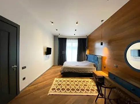 Kirayə verilir 2 otaqlı mənzil 85 m²