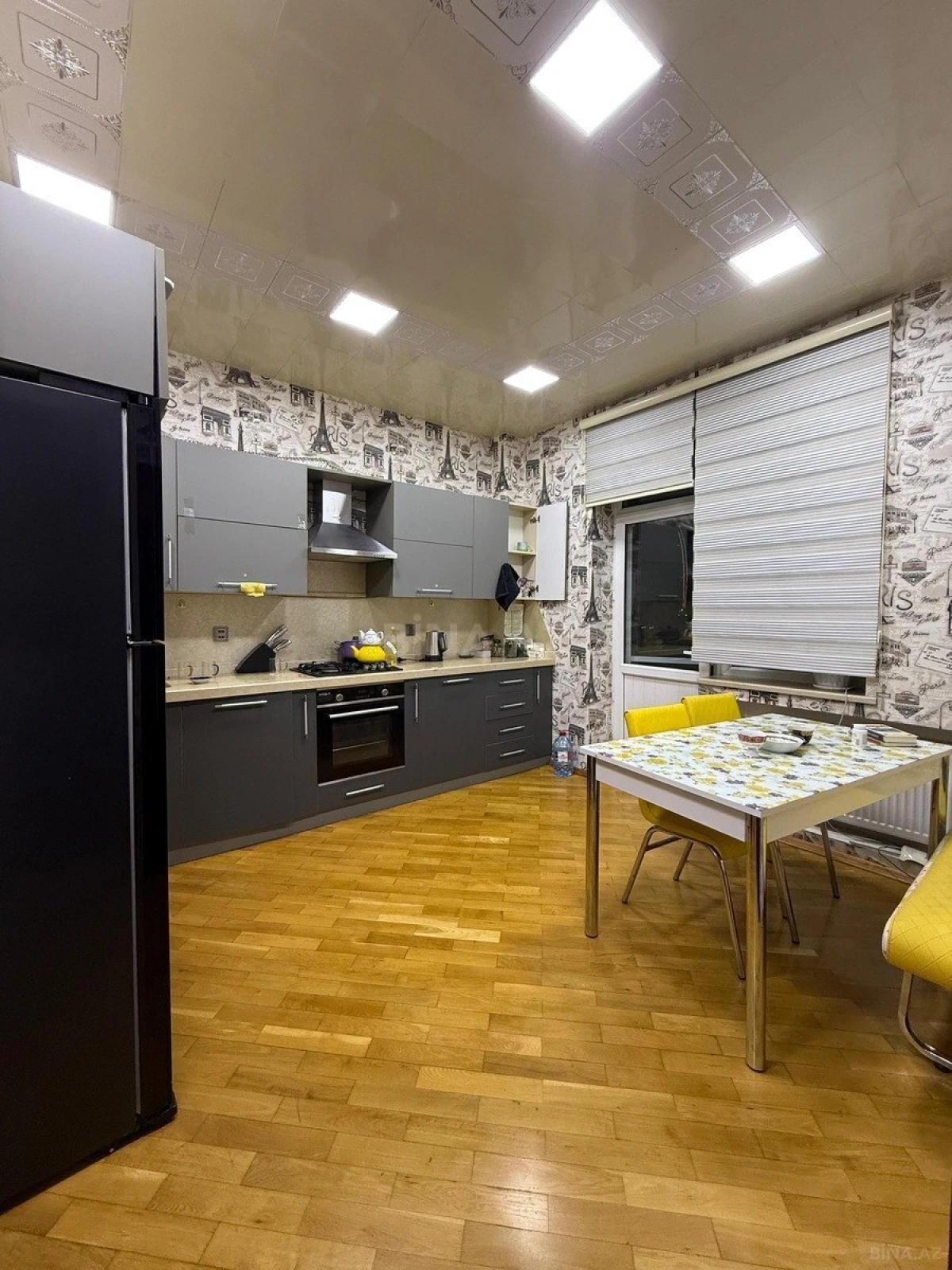 Satılır 2 otaqlı mənzil 100 m²