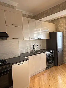 Satılır 1 otaqlı mənzil 47 m²