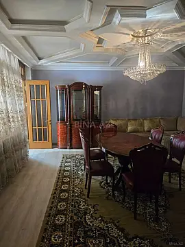 Kirayə verilir 2 otaqlı mənzil 109 m²