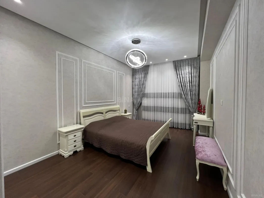 Kirayə verilir 2 otaqlı mənzil 95 m²