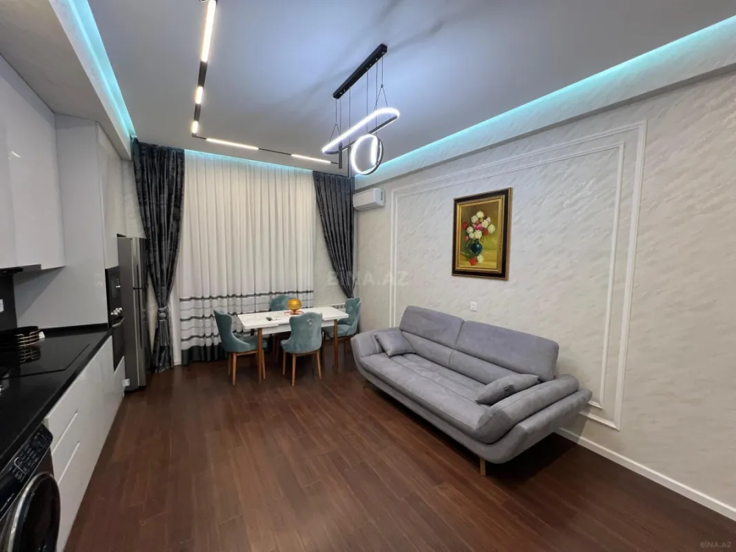 Kirayə verilir 2 otaqlı mənzil 95 m²