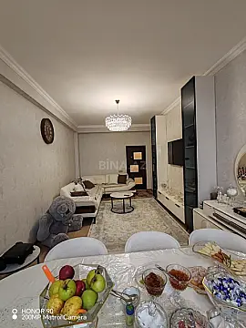 Satılır 2 otaqlı mənzil 62 m²