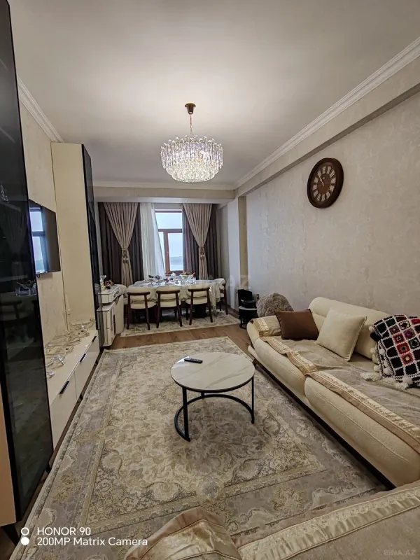Satılır 2 otaqlı mənzil 62 m²