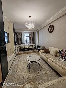 Satılır 2 otaqlı mənzil 62 m²