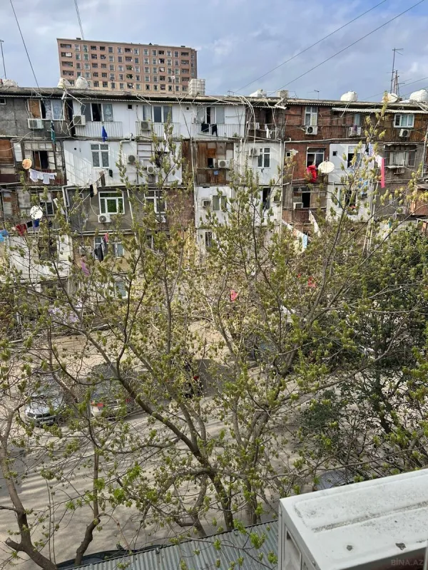 Satılır 1 otaqlı mənzil 20 m²
