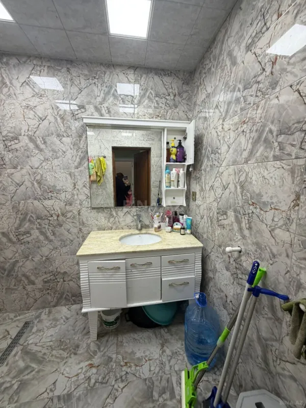 Satılır 2 otaqlı mənzil 58 m²
