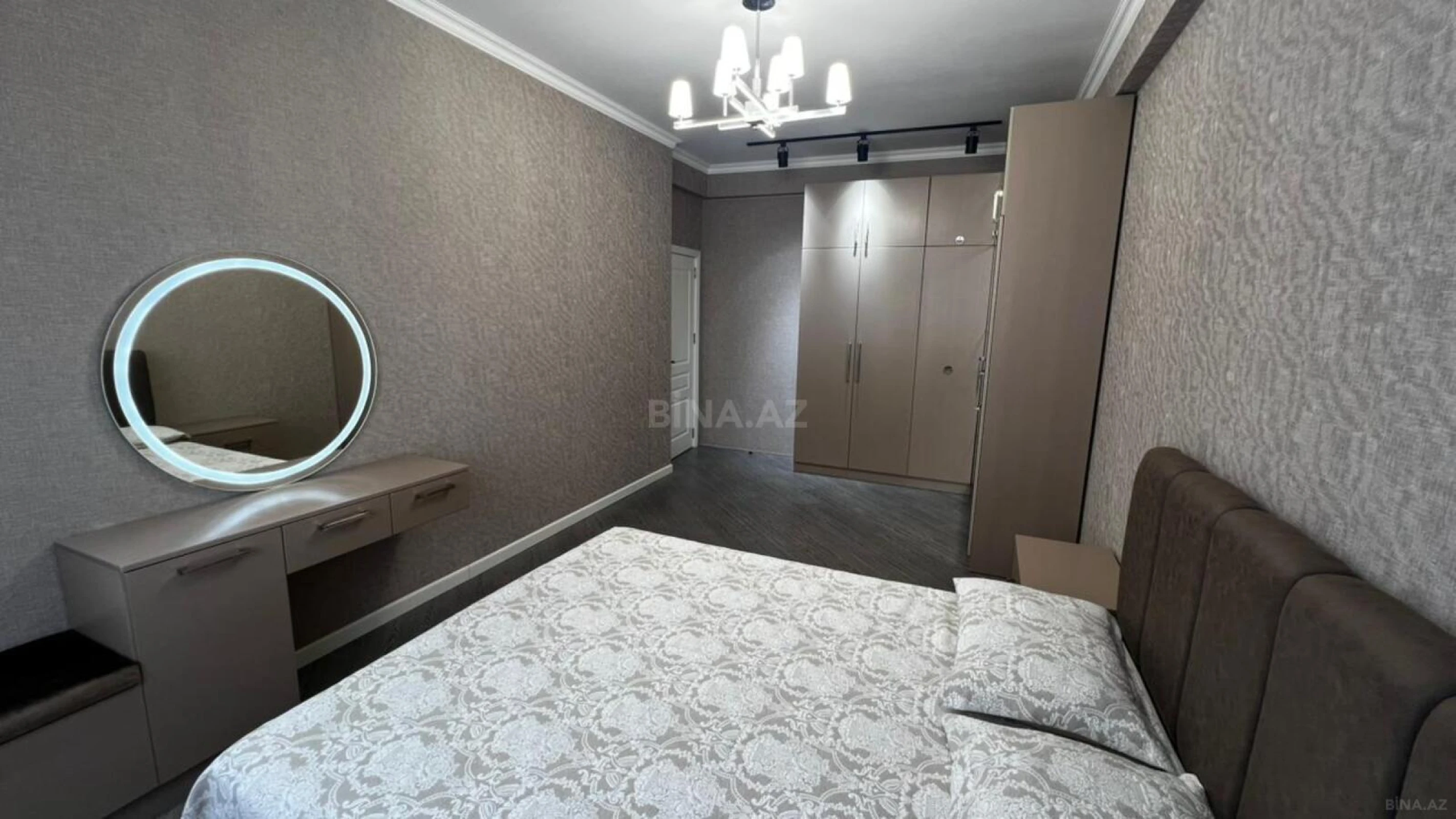 Kirayə verilir 3 otaqlı mənzil 115 m²