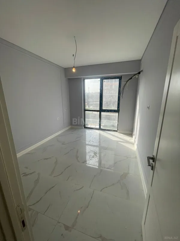 Satılır 3 otaqlı mənzil 84 m²