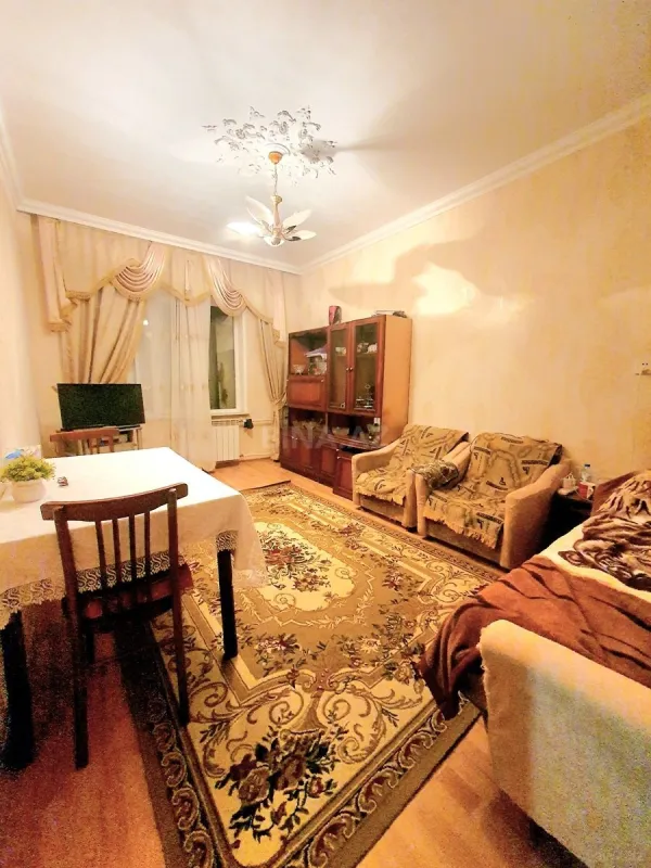 Satılır 3 otaqlı mənzil 70 m²