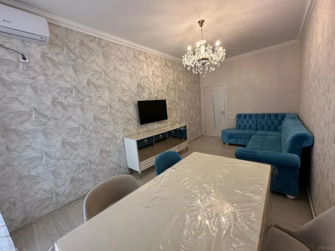 Kirayə verilir 2 otaqlı mənzil 70 m²