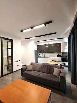 Kirayə verilir 2 otaqlı mənzil 65 m²
