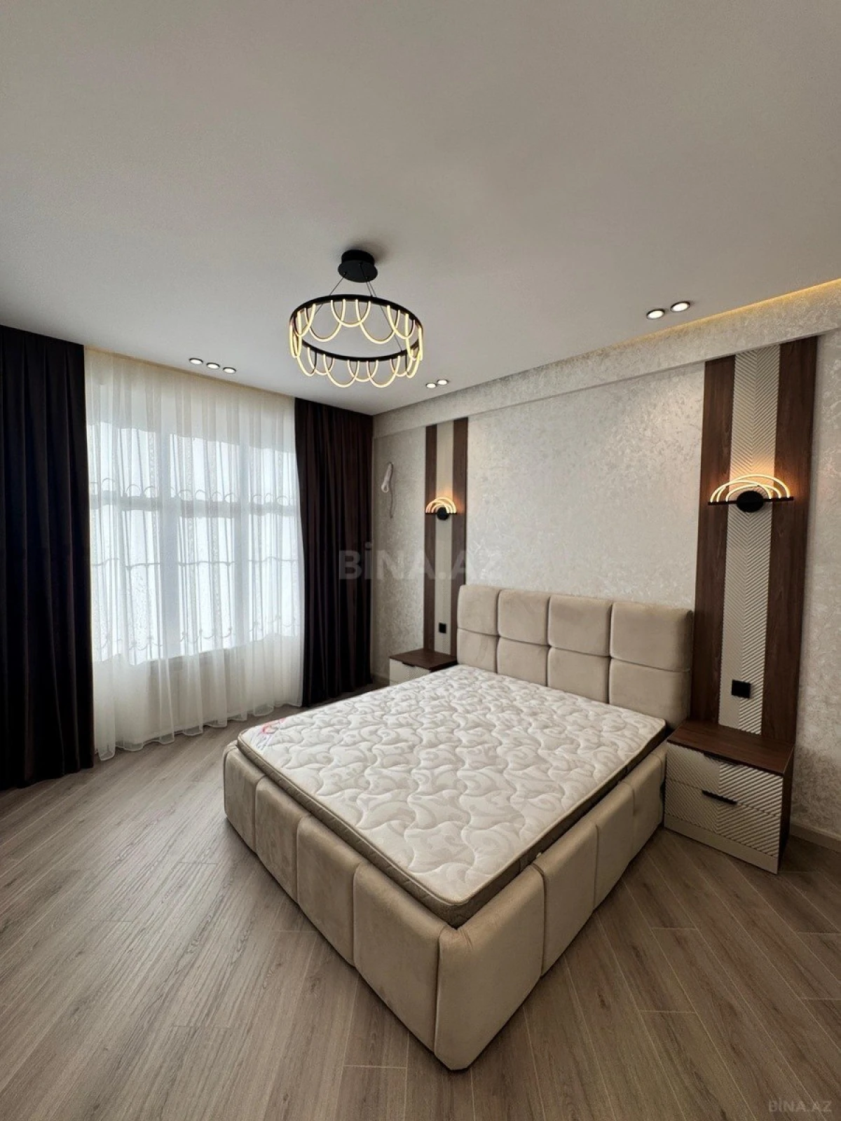 Satılır 3 otaqlı mənzil 90 m²
