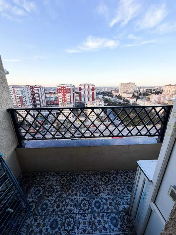 Satılır 3 otaqlı mənzil 95 m²