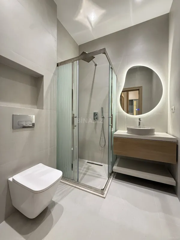 Satılır 4 otaqlı həyət evi 200 m²