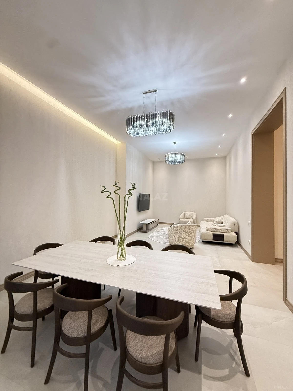 Satılır 4 otaqlı həyət evi 200 m²