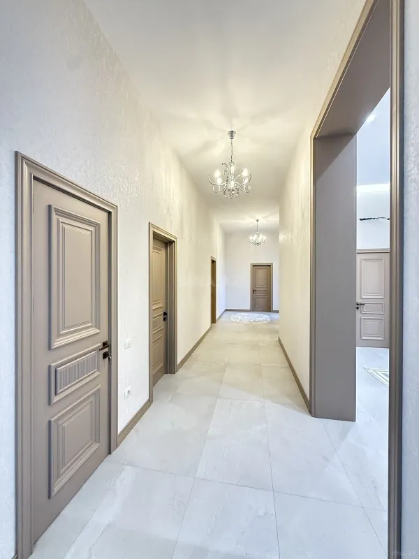 Satılır 4 otaqlı həyət evi 200 m²