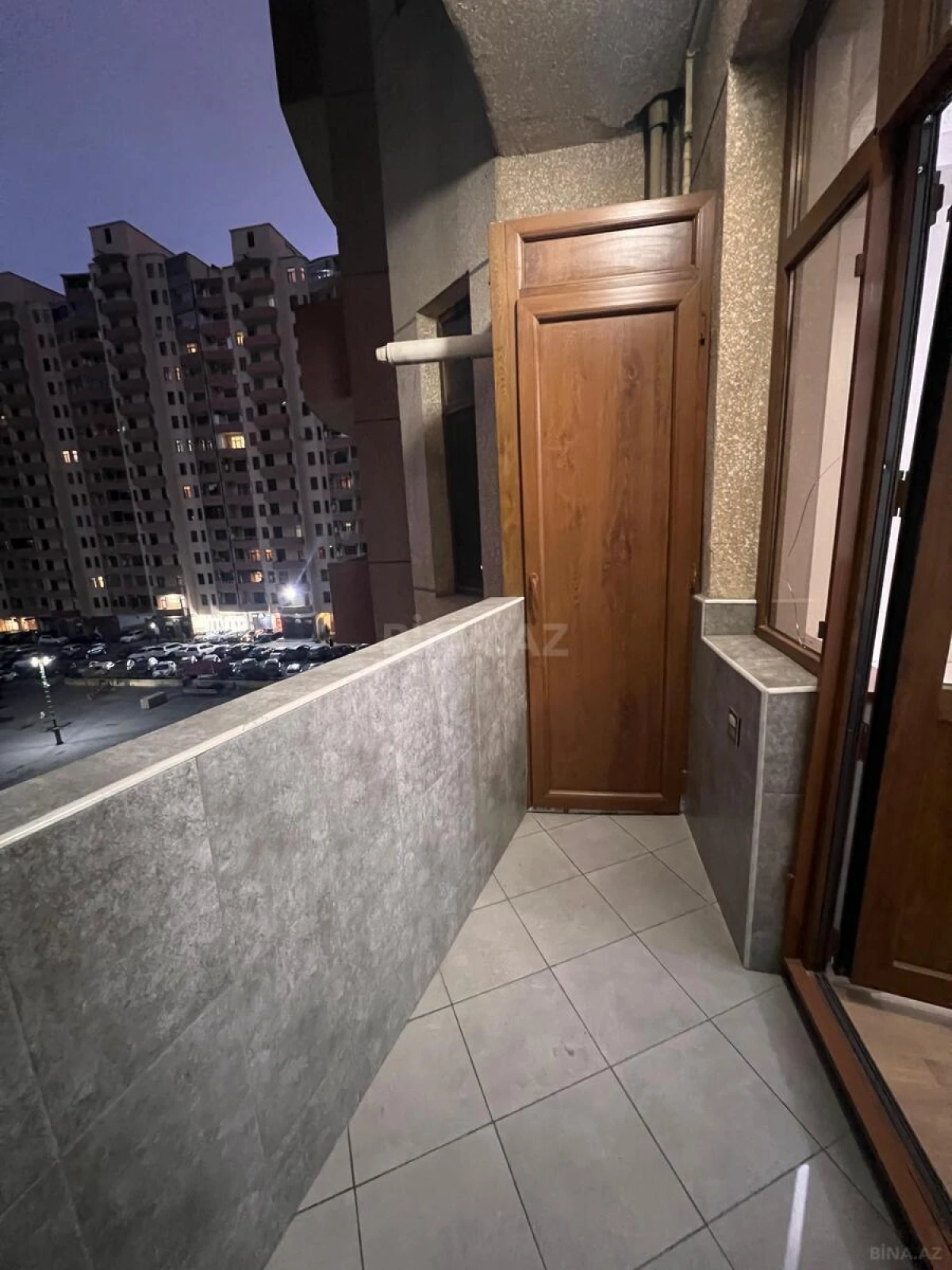 Kirayə verilir 2 otaqlı mənzil 70 m²