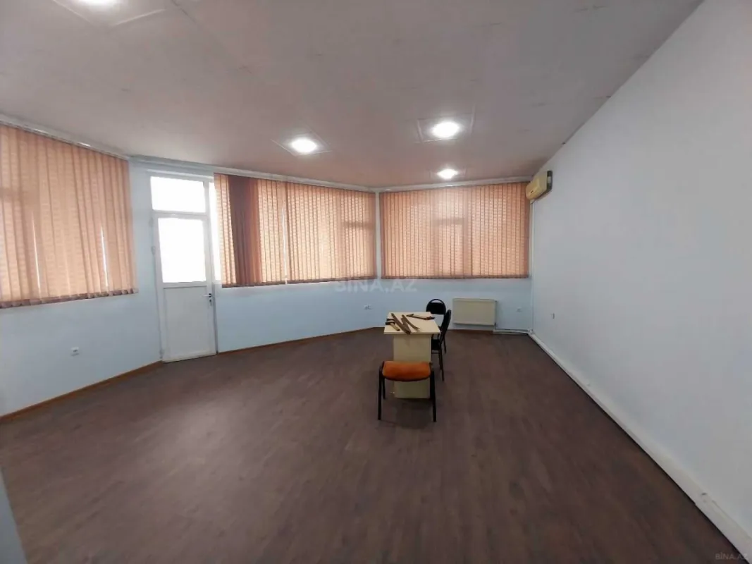 Kirayə verilir 6 otaqlı ofis 230 m²