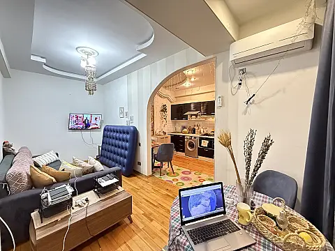 Satılır 1 otaqlı mənzil 51 m²