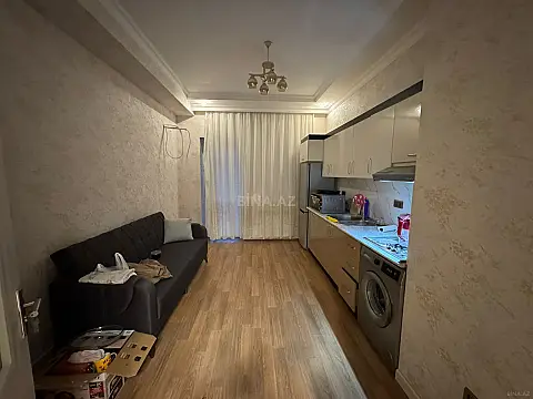 Kirayə verilir 4 otaqlı mənzil 135 m²