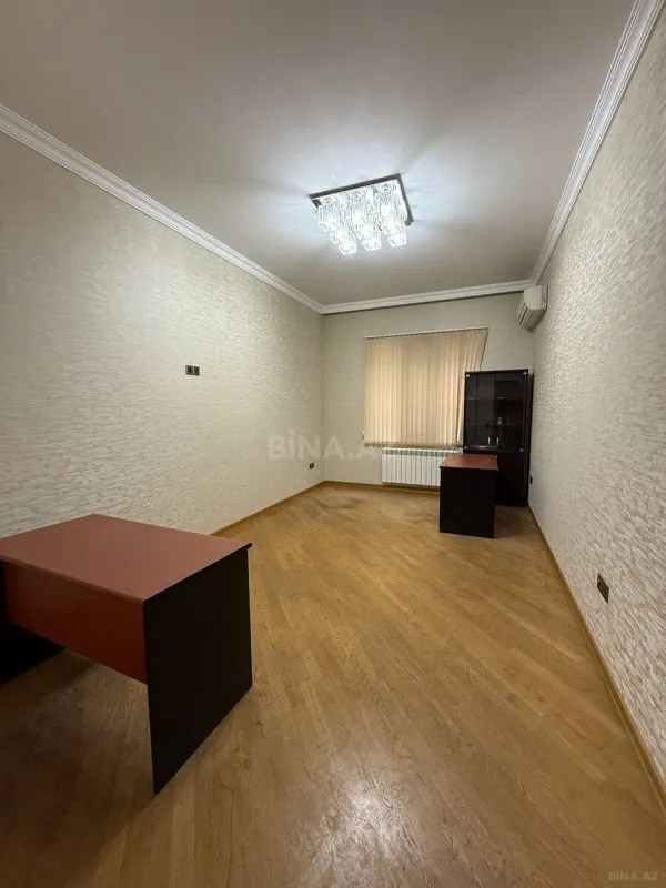 Kirayə verilir 2 otaqlı ofis 90 m²