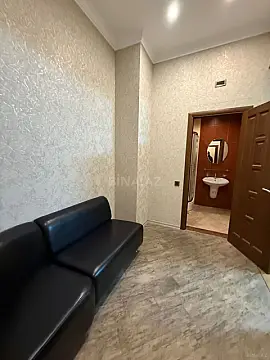 Kirayə verilir 2 otaqlı ofis 90 m²
