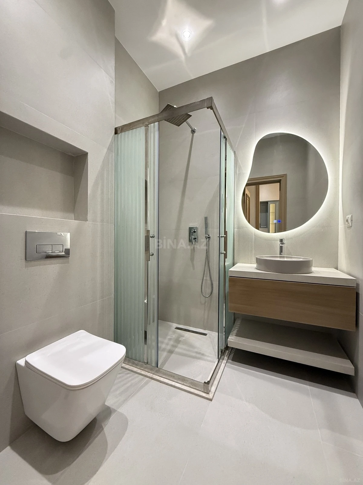 Satılır 4 otaqlı həyət evi 200 m²