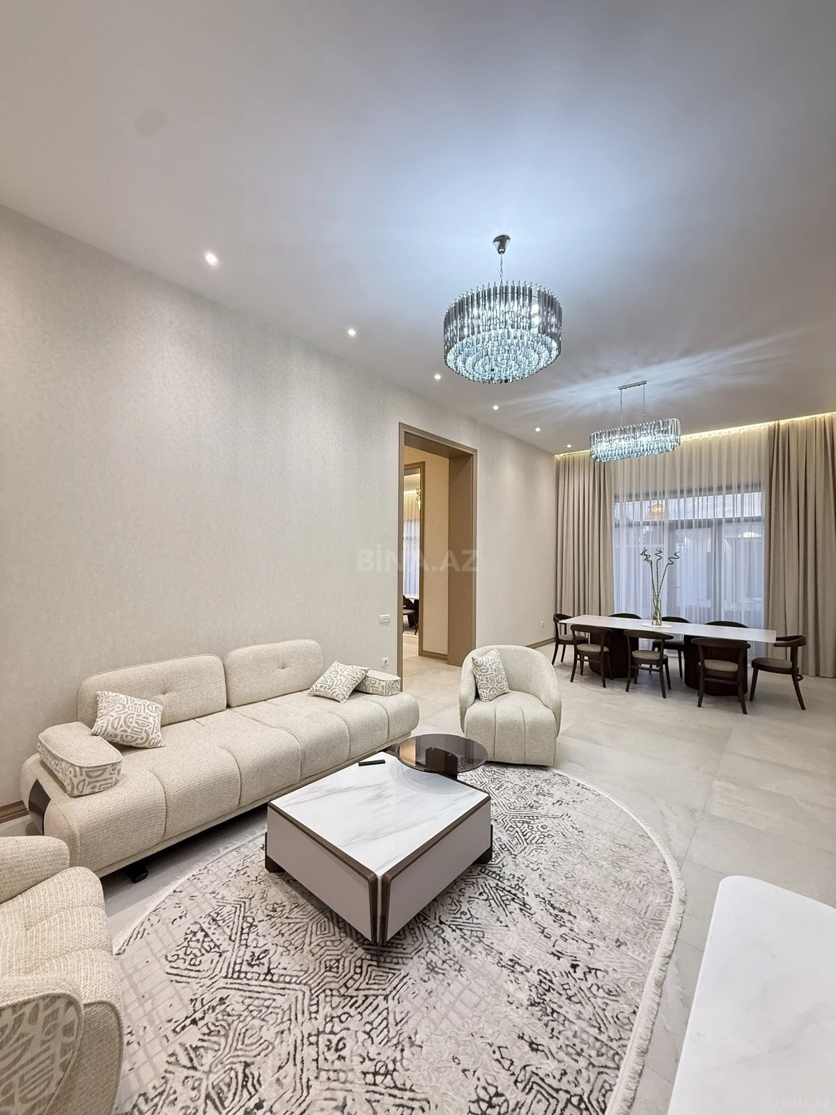 Satılır 4 otaqlı həyət evi 200 m²
