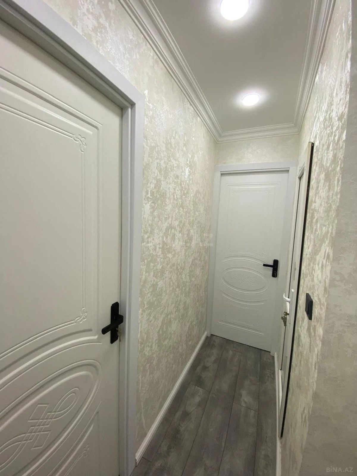 Satılır 2 otaqlı mənzil 45 m²