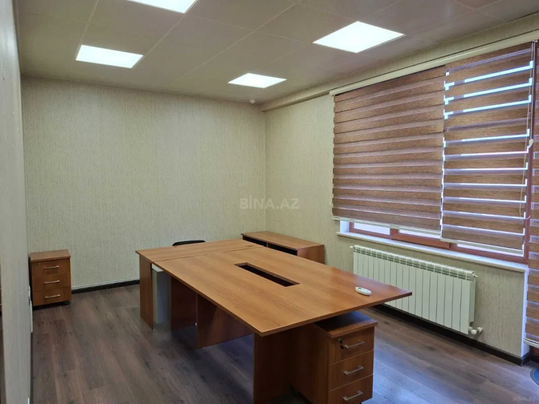 Kirayə verilir 9 otaqlı ofis 322 m²