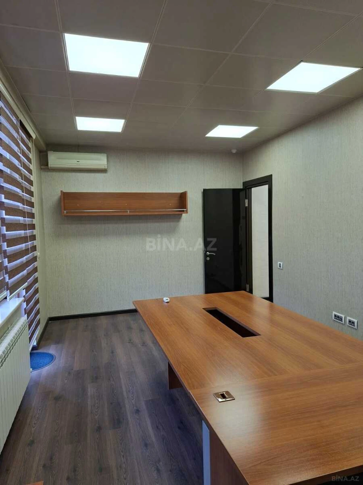 Kirayə verilir 9 otaqlı ofis 322 m²