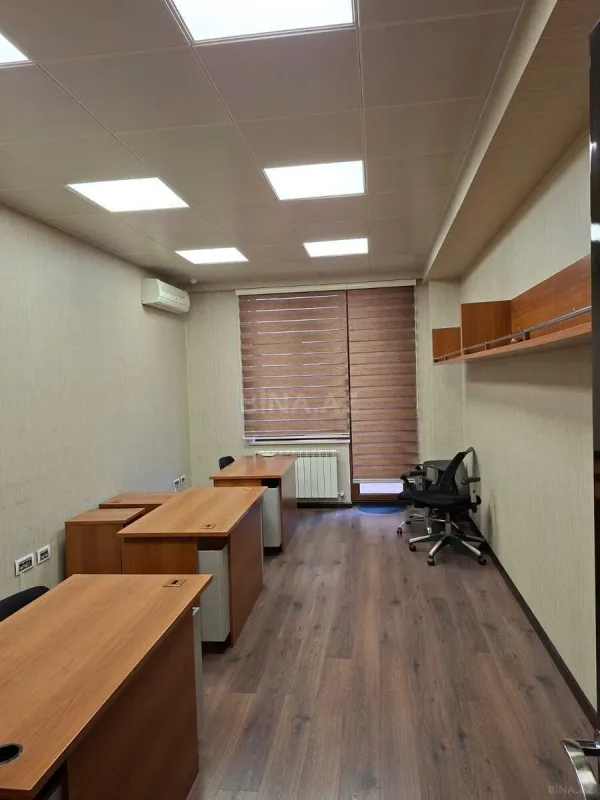 Kirayə verilir 9 otaqlı ofis 322 m²