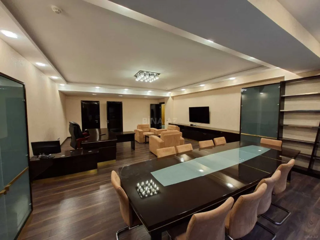 Kirayə verilir 9 otaqlı ofis 322 m²