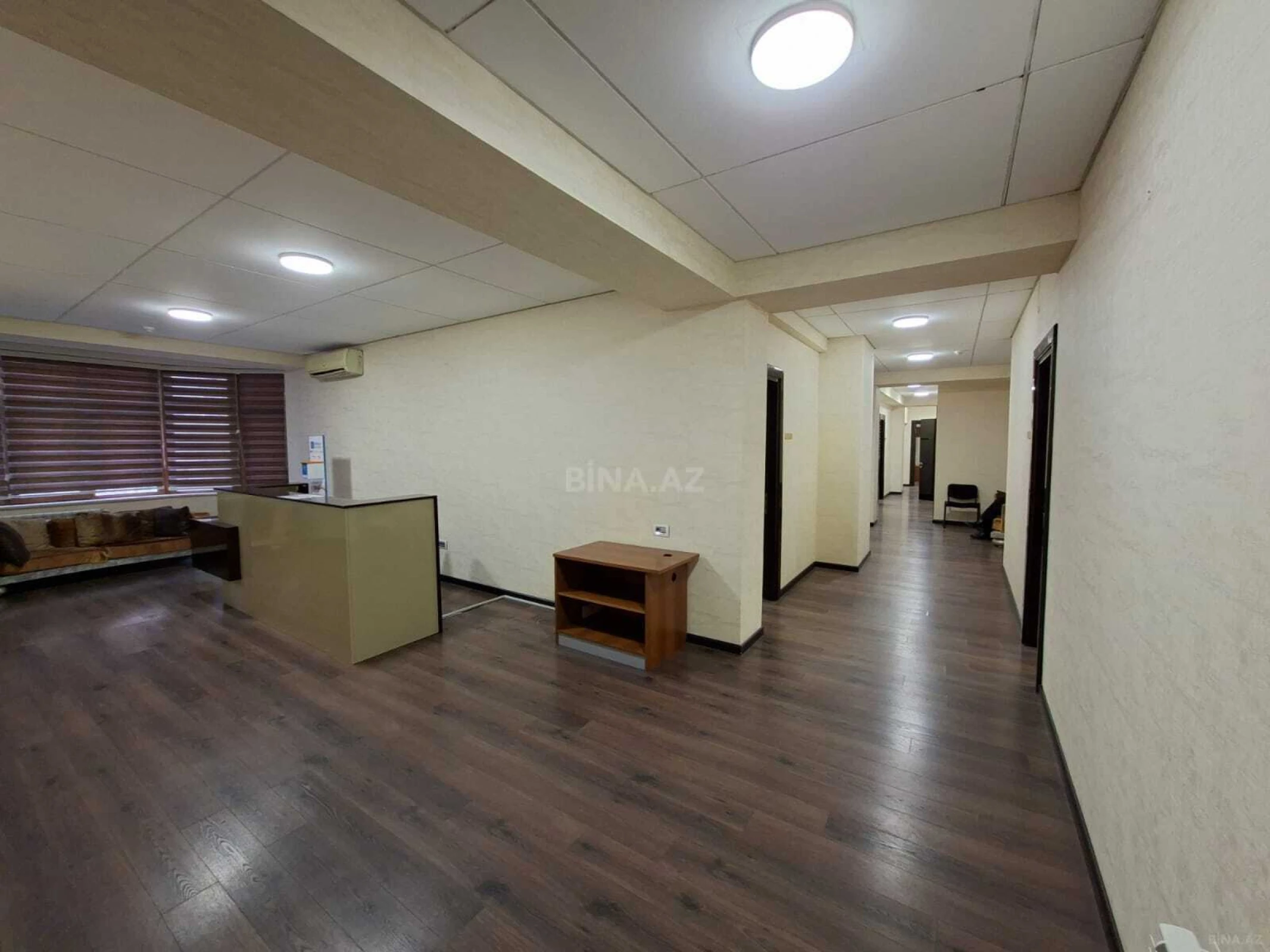 Kirayə verilir 9 otaqlı ofis 322 m²