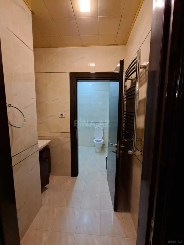 Kirayə verilir 9 otaqlı ofis 322 m²