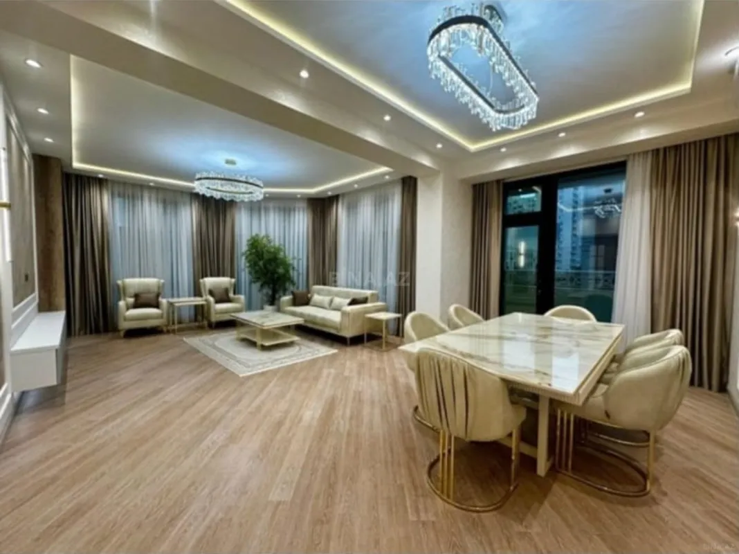 Satılır 3 otaqlı mənzil 155 m²